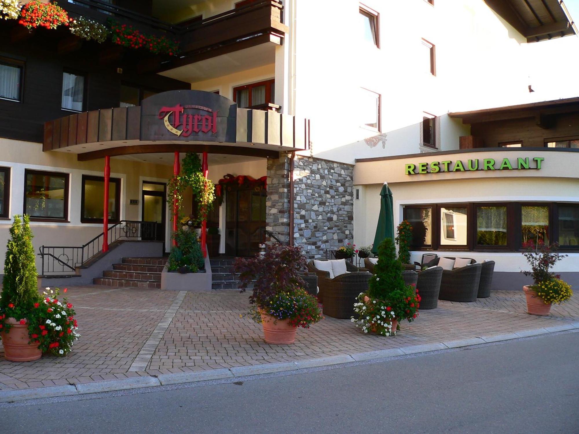 Ferienhotel Tyrol Soell Am Wilden Kaiser Exterior photo