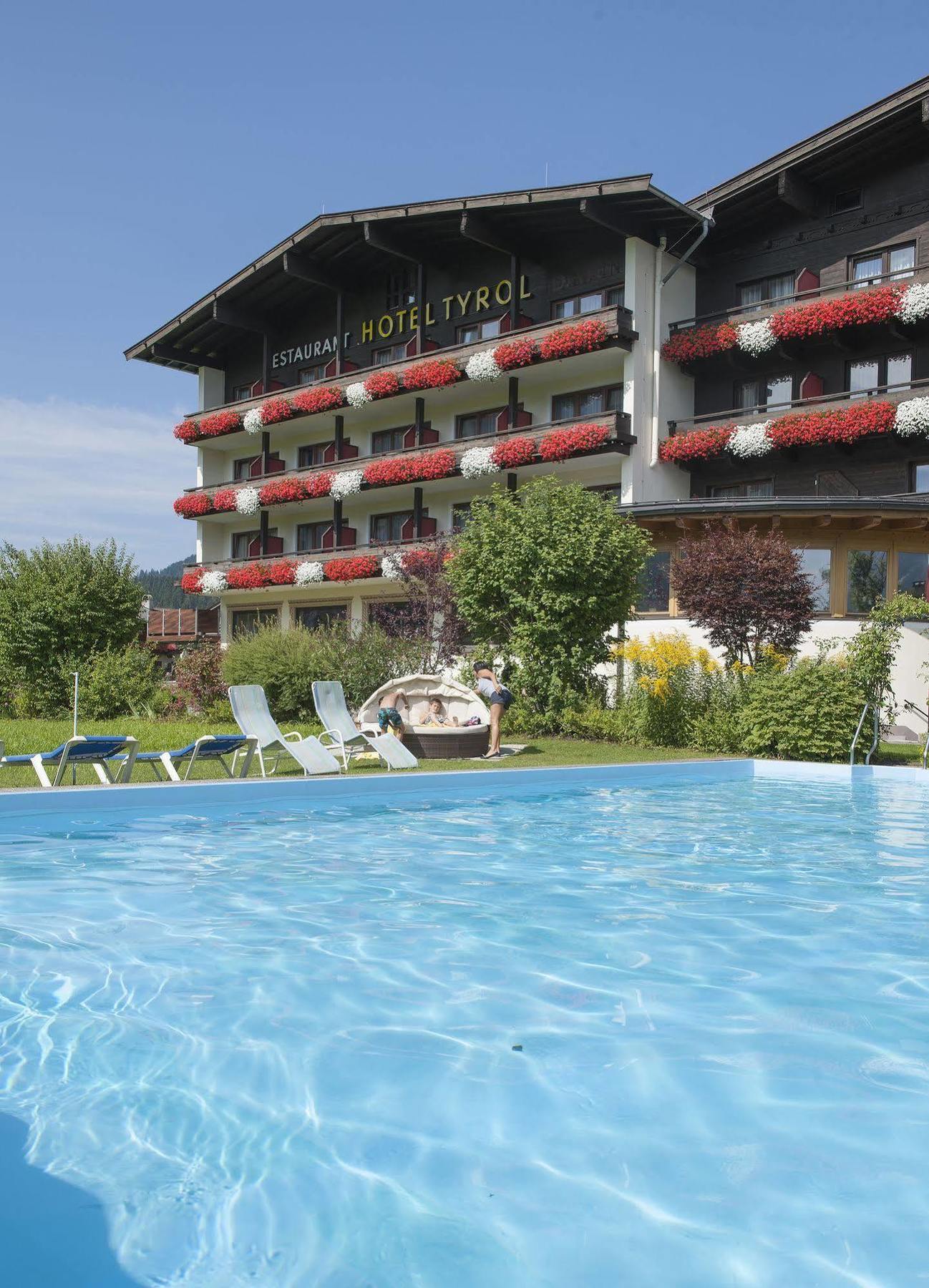 Ferienhotel Tyrol Soell Am Wilden Kaiser Exterior photo