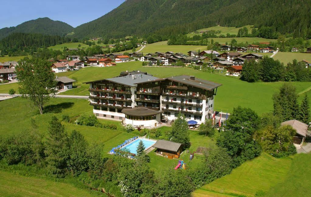 Ferienhotel Tyrol Soell Am Wilden Kaiser Exterior photo